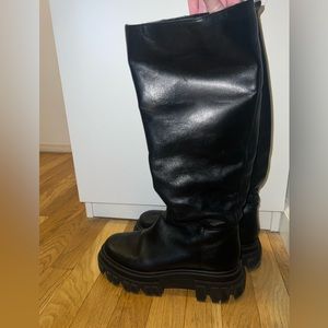 Black Marc Fisher Chunky Boots